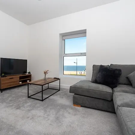 Sea Views Modern Two Bedroom Apartment Lowestoft Exterior photo
