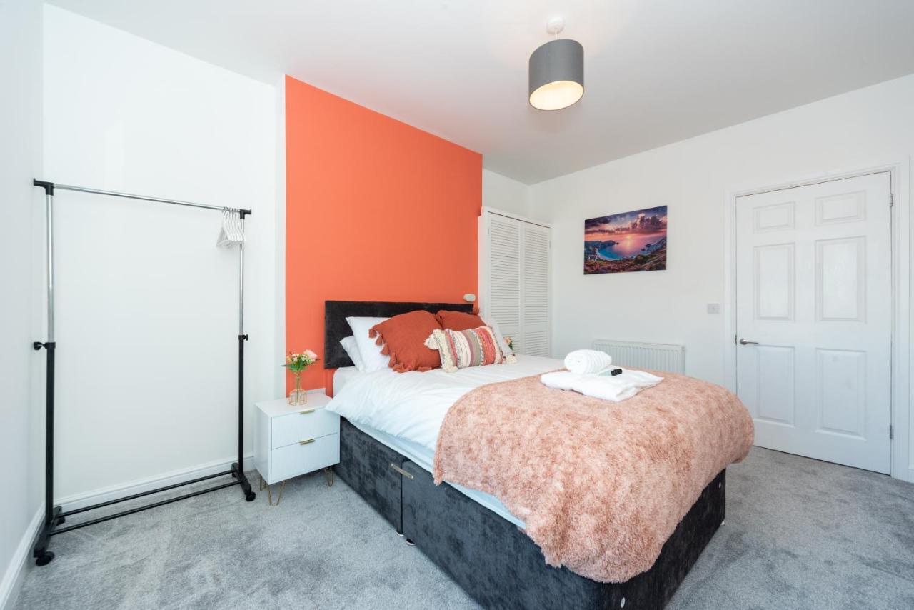 Sea Views Modern Two Bedroom