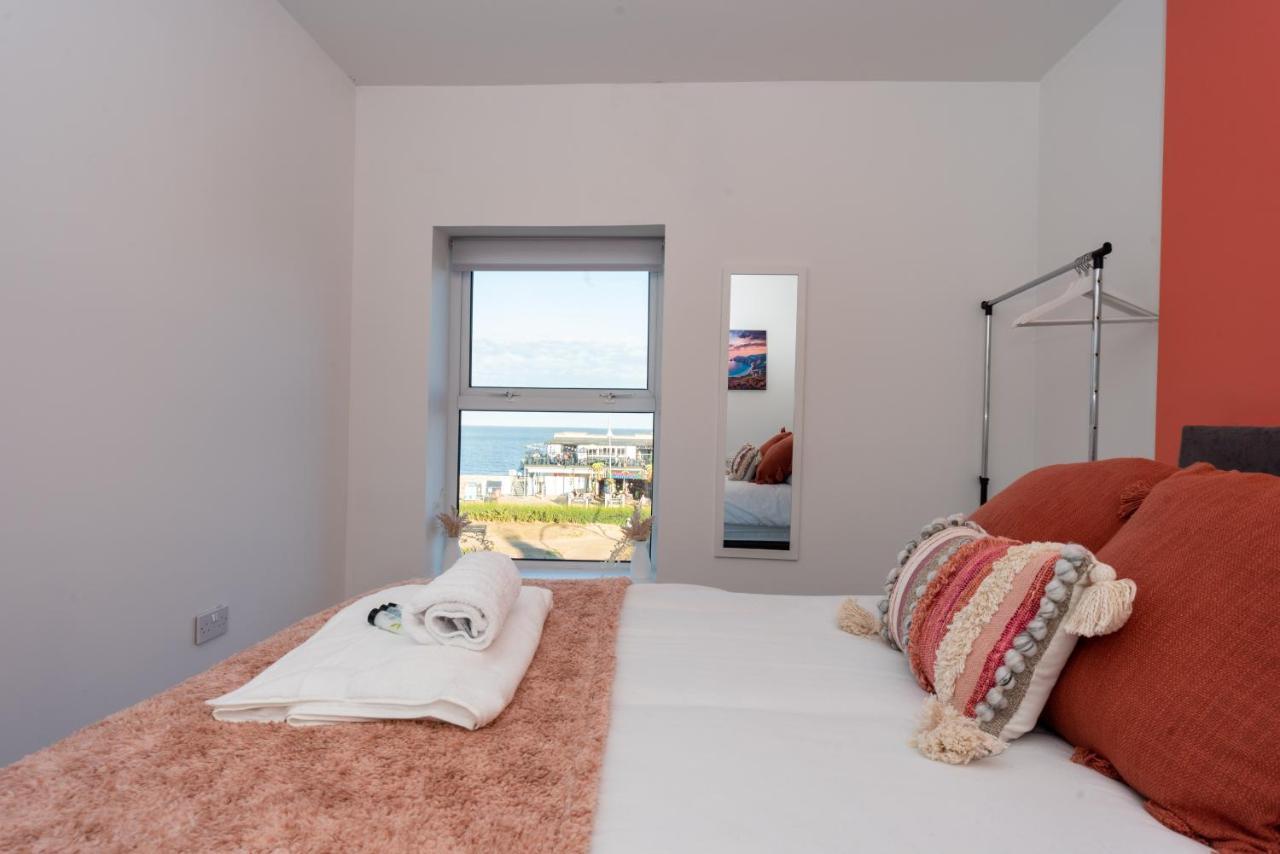 Sea Views Modern Two Bedroom * Lowestoft